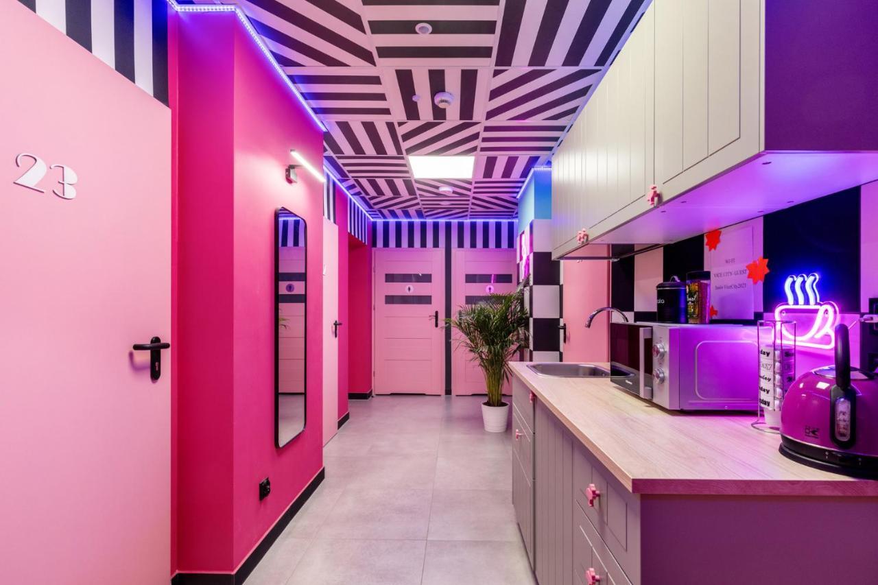 Vice City Hostel Breslau Exterior foto